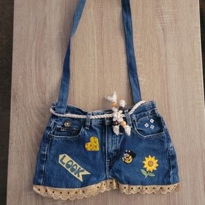 Lei Jean Purse